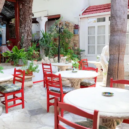 Kiniras Traditional & Restaurant 3* Paphos