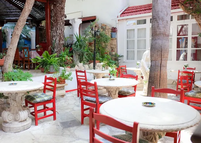 Kiniras Traditional & Restaurant 3* Paphos