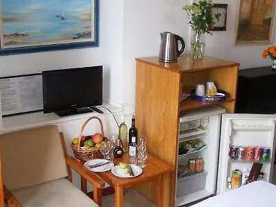 Hotel Kiniras Traditional & Restaurant Paphos
