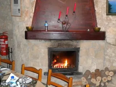 Kiniras Traditional & Restaurant