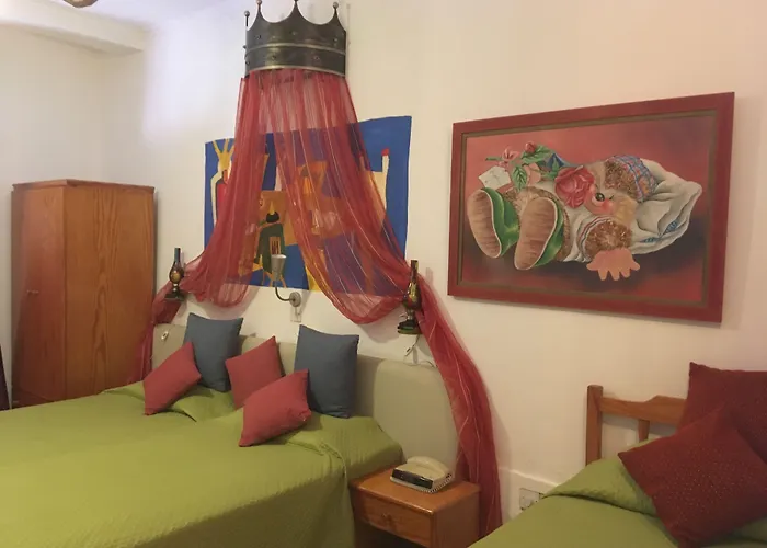 ホテル Kiniras Traditional & Restaurant 3*