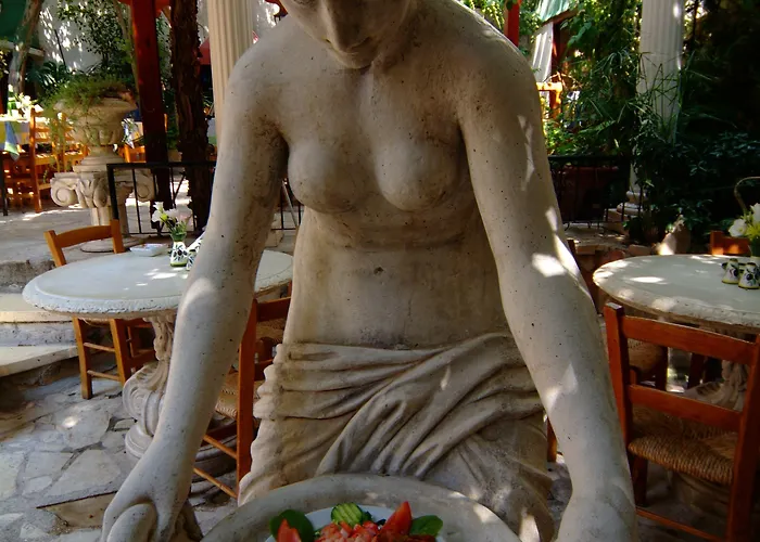 Kiniras Traditional & Restaurant بافوس