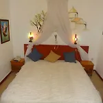 Hotel Kiniras Traditional & Restaurant 3*