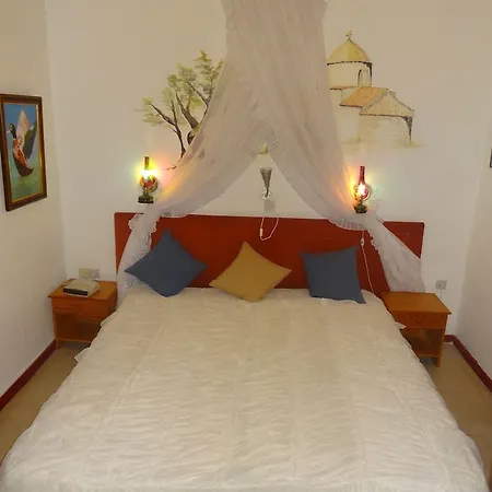 Kiniras Traditional & Restaurant 3* Pafos