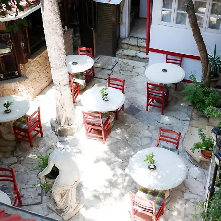Kiniras Traditional & Restaurant Pafos