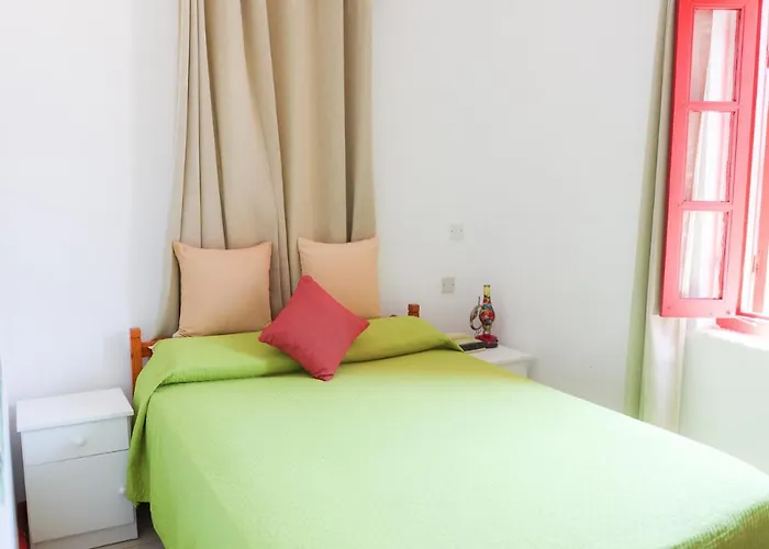 Kiniras Traditional & Restaurant Hotel 3*